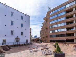 1881 N Nash Street 1706, Arlington VA 22209