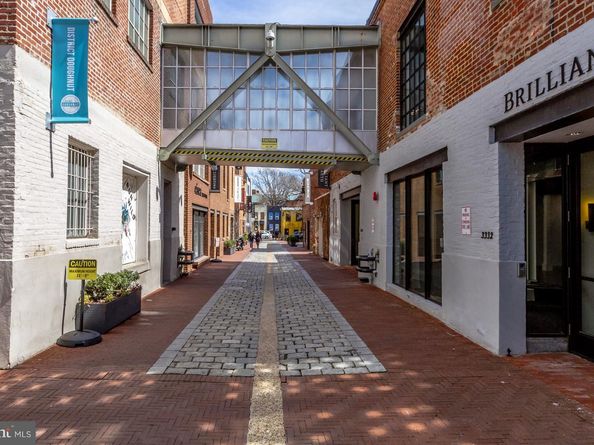 1881 N Nash Street 1706, Arlington VA 22209