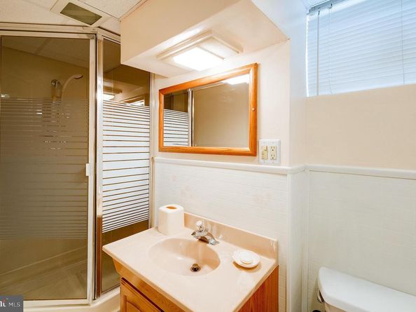 6159 1st Place NE, Washington DC 20011