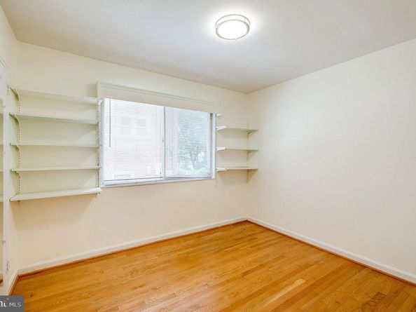 6159 1st Place NE, Washington DC 20011