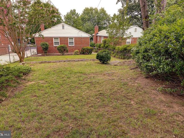 6159 1st Place NE, Washington DC 20011