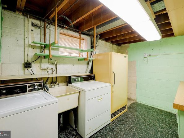 6159 1st Place NE, Washington DC 20011