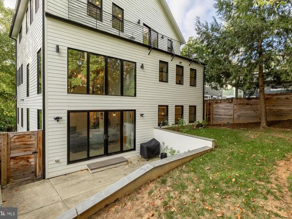 4913 Sherier Place NW, Washington DC 20016