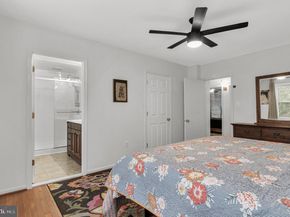 3704 Persimmon Circle, Fairfax VA 22031