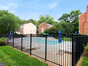 3704 Persimmon Circle, Fairfax VA 22031