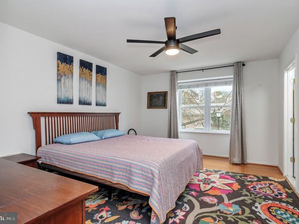 3704 Persimmon Circle, Fairfax VA 22031