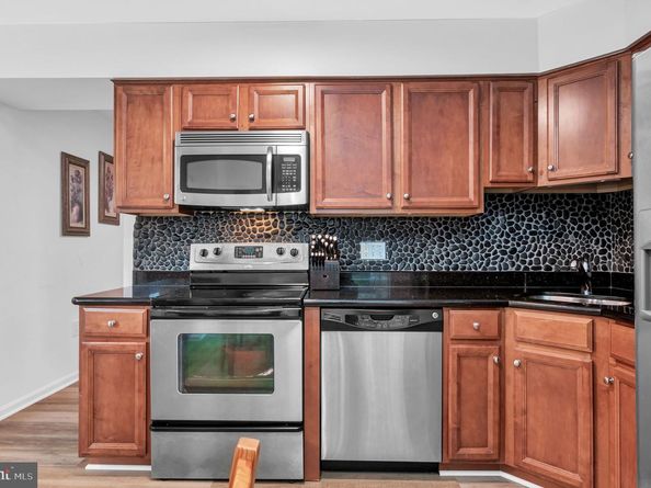 3704 Persimmon Circle, Fairfax VA 22031