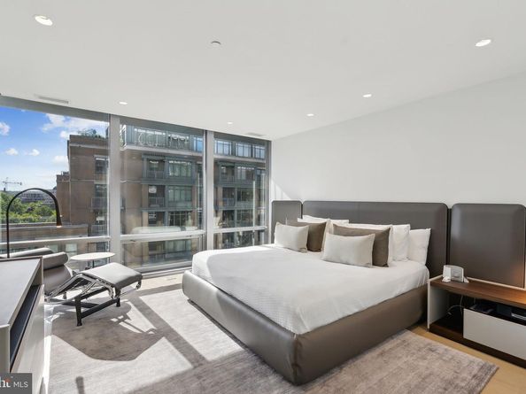 1111 24TH Street NW 53, Washington DC 20037