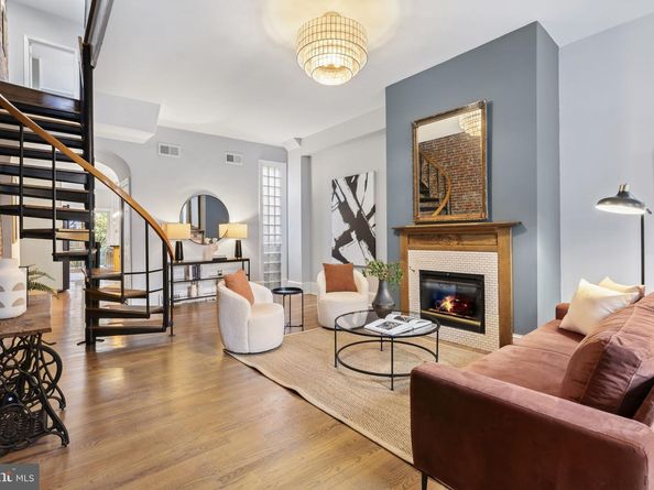 1360 Marlborough Street, Philadelphia PA 19125