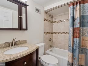 11118 Valley Forge Circle 1118, King Of Prussia PA 19406