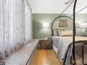 9913 Kingsbridge Drive, Fairfax VA 22031