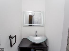 415 N Hobart Street, Philadelphia PA 19131