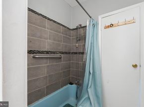 7056 Saybrook Avenue, Philadelphia PA 19142