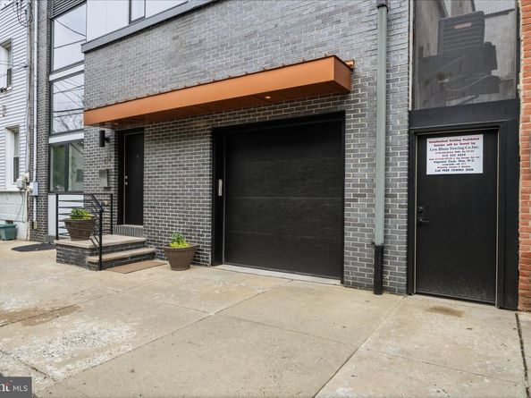 237 W Thompson Street, Philadelphia PA 19122