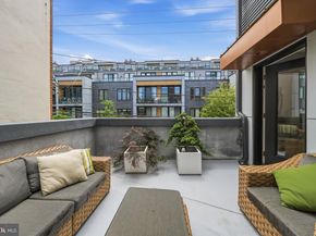 237 W Thompson Street, Philadelphia PA 19122