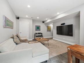237 W Thompson Street, Philadelphia PA 19122