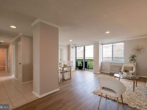 501 Slaters Lane 1407, Alexandria VA 22314