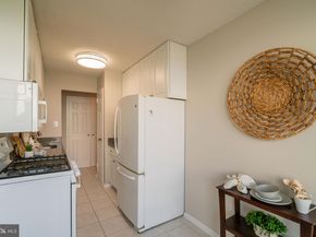 501 Slaters Lane 1407, Alexandria VA 22314