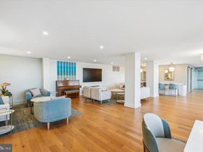 501 Slaters Lane 1407, Alexandria VA 22314