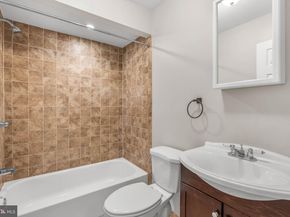 808 Wilder Street, Philadelphia PA 19147
