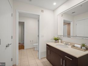910 M Street NW 304, Washington DC 20001