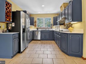 3439 Malbrook Drive, Falls Church VA 22044