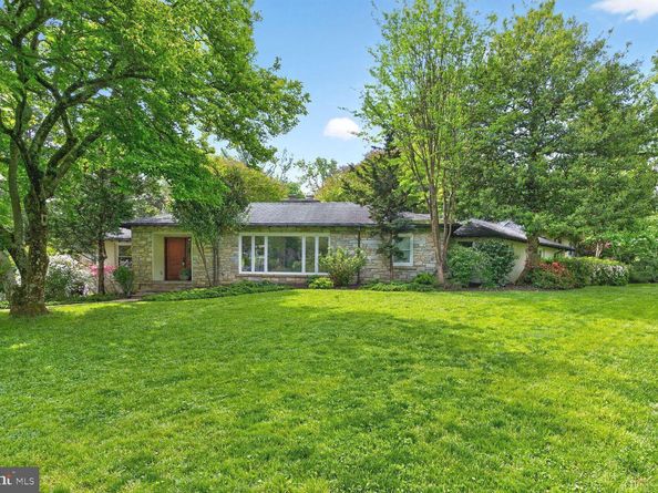 3439 Malbrook Drive, Falls Church VA 22044