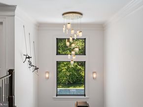 1332 Mccay Lane, Mclean VA 22101