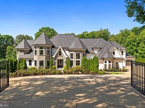 1332 Mccay Lane, Mclean VA 22101