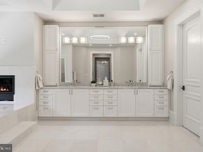 1332 Mccay Lane, Mclean VA 22101