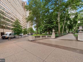 1810 Rittenhouse Square 610, Philadelphia PA 19103