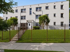 4820 C Street SE 103, Washington DC 20019