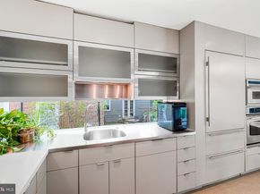 6404 31st Place NW, Washington DC 20015