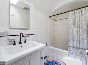 6404 31st Place NW, Washington DC 20015