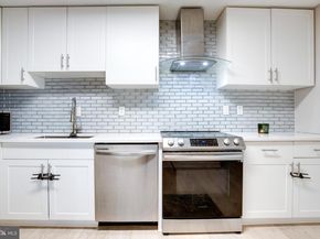 203 Yoakum Parkway 1520, Alexandria VA 22304