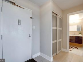 203 Yoakum Parkway 1520, Alexandria VA 22304