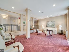 4390 Lorcom Lane 810, Arlington VA 22207