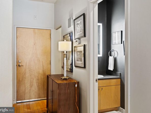 1100 S Broad Street 415C, Philadelphia PA 19146