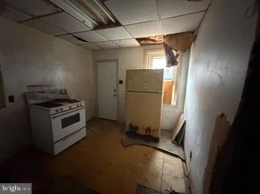 13 Florence Avenue, Darby PA 19023