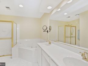 811 Water Place, Alexandria VA 22314