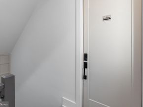 1140 Oates Street NE 202, Washington DC 20002