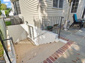 1327 Murray Downs Way, Reston VA 20194