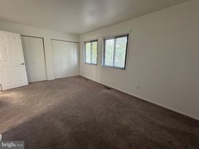 349 Reneau Way, Herndon VA 20170