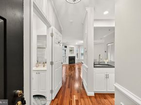 1320 N Wayne Street 102, Arlington VA 22201