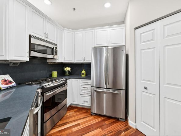 1320 N Wayne Street 102, Arlington VA 22201