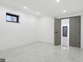 1047 Welsh Road, Huntingdon Valley PA 19006