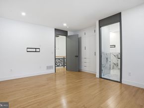 1047 Welsh Road, Huntingdon Valley PA 19006