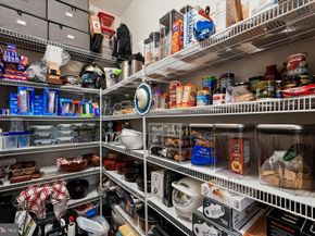 47666 Paulsen Square, Potomac Falls VA 20165