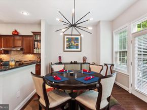 47666 Paulsen Square, Potomac Falls VA 20165