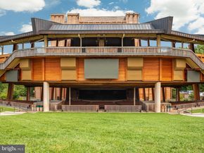 3557 Orchid Pond Way, Oakton VA 22124